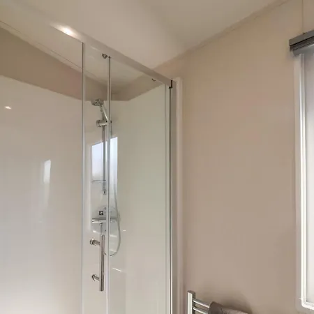 Foxglove * Saltburn-by-the-Sea